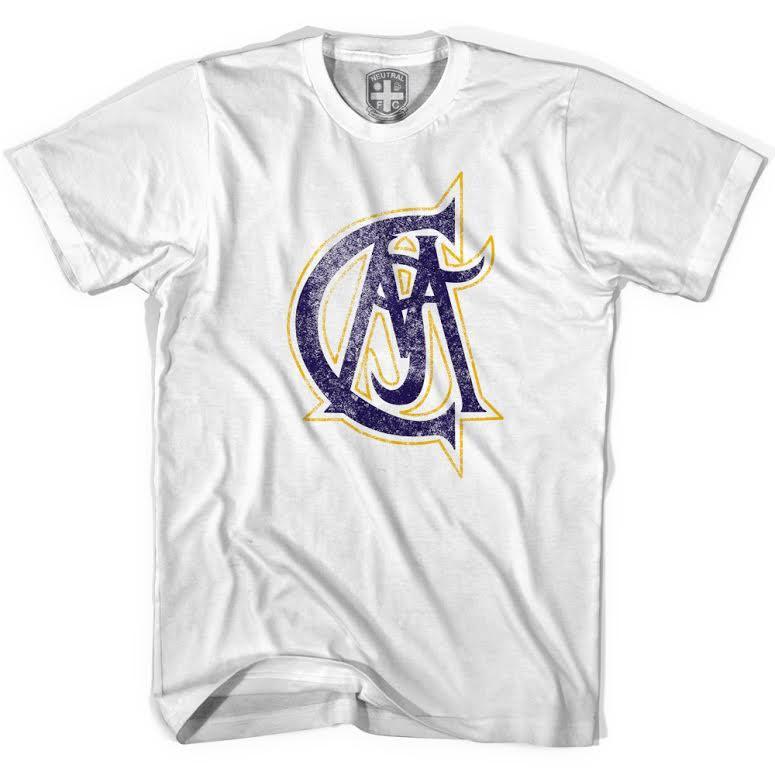 Real Madrid CAA Vintage Crest T-shirt-Adult product image 1